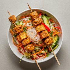 Tofu Satay Bowl with Vermicelli & Vegetables 